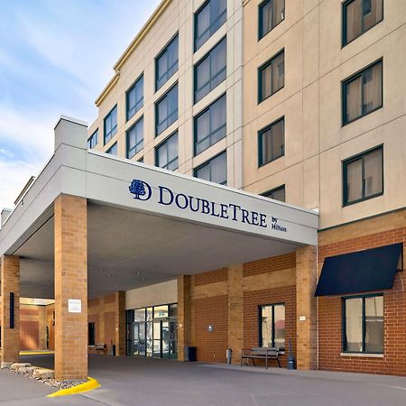 Doubletree By Hilton Davenport Hotel Exterior foto